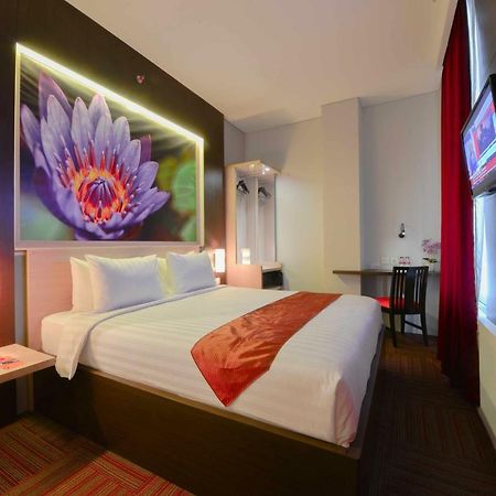 D'Hotel ג'קרטה מראה חיצוני תמונה