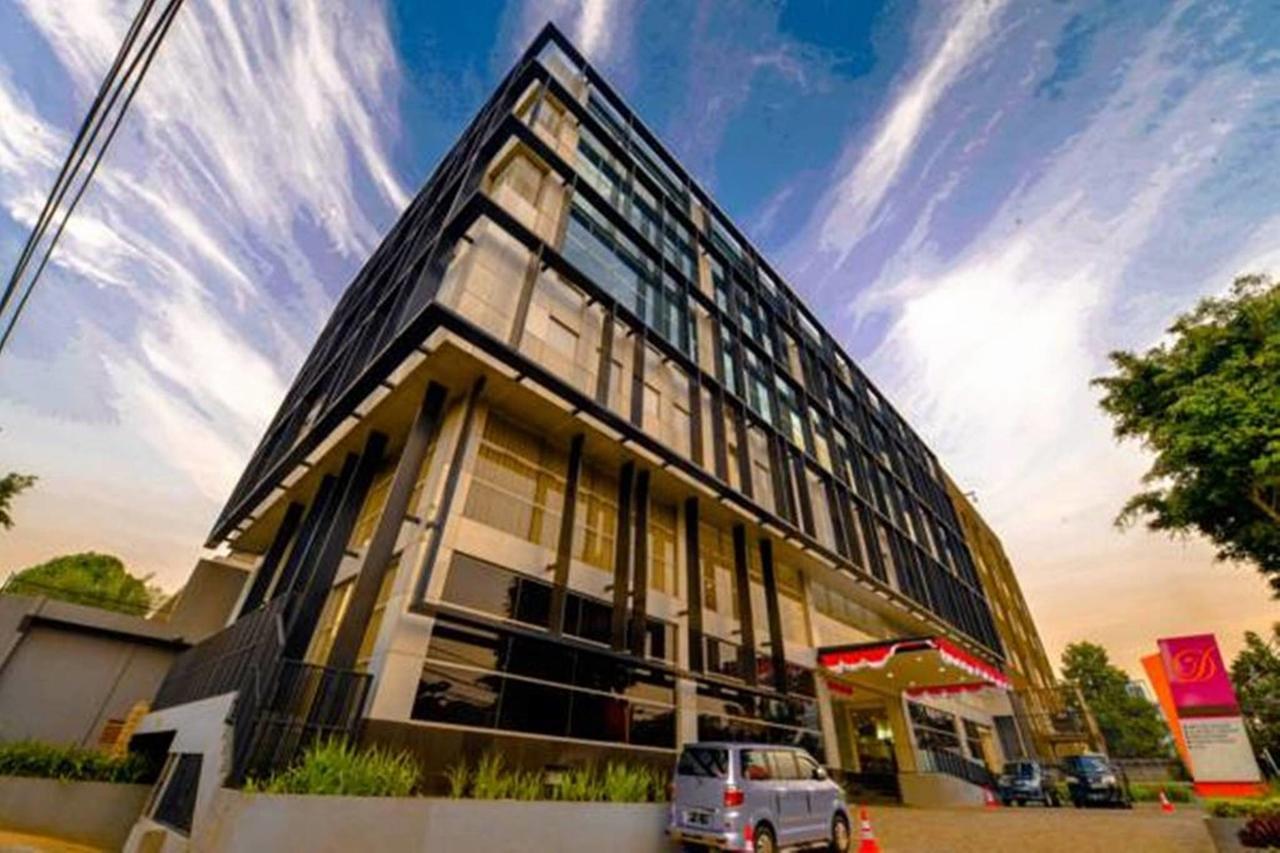D'Hotel ג'קרטה מראה חיצוני תמונה