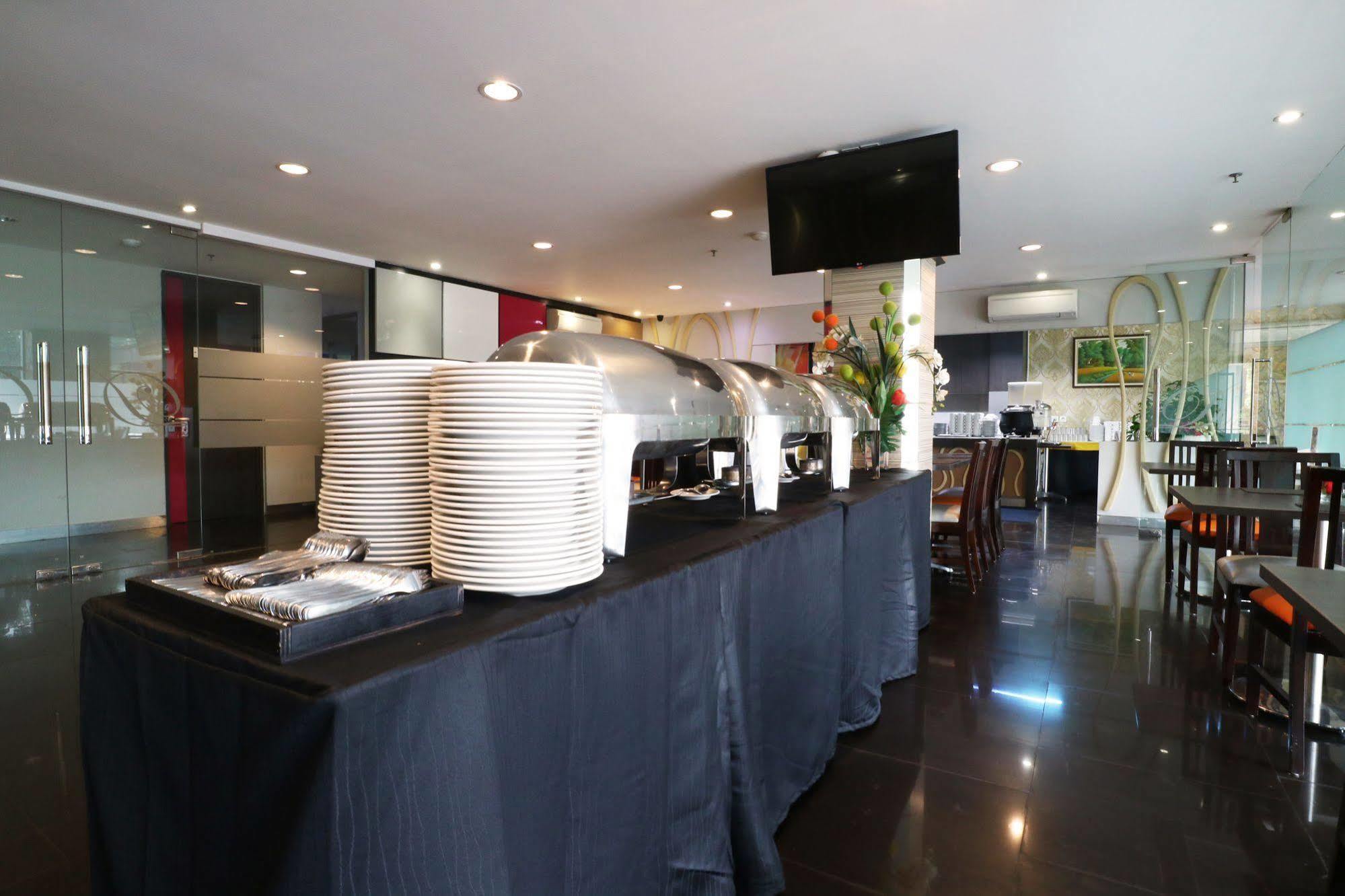 D'Hotel ג'קרטה מראה חיצוני תמונה