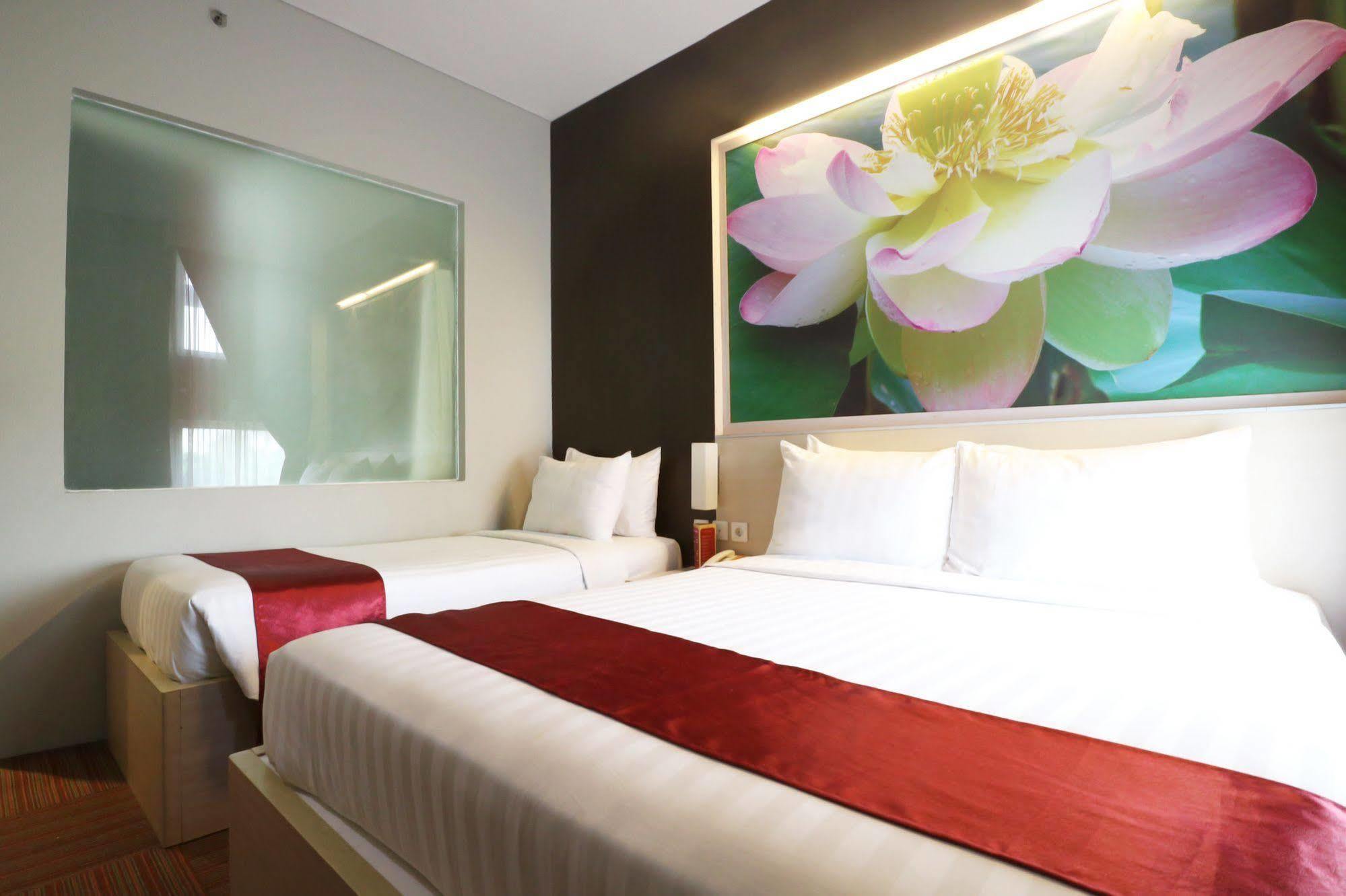 D'Hotel ג'קרטה מראה חיצוני תמונה