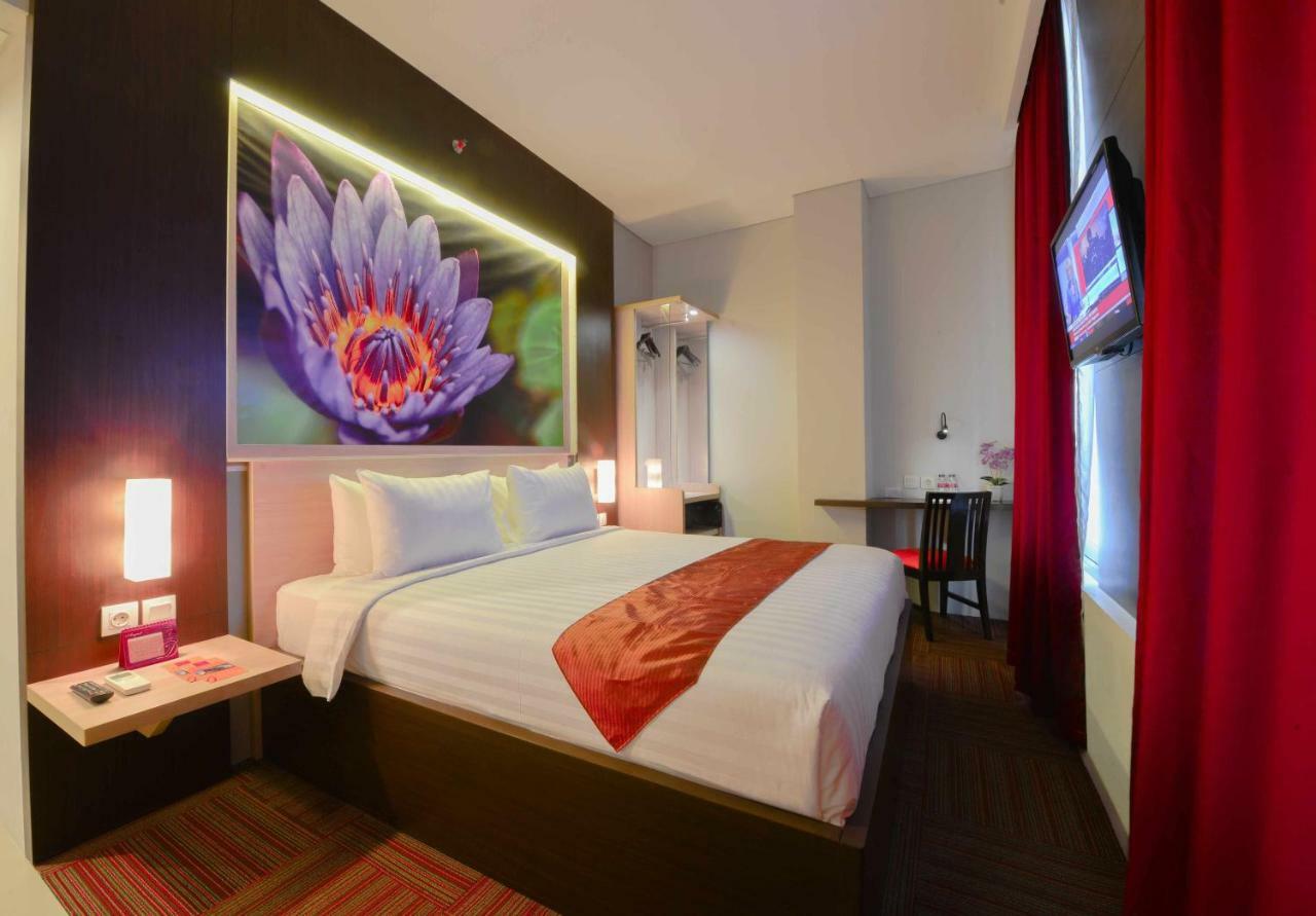 D'Hotel ג'קרטה מראה חיצוני תמונה
